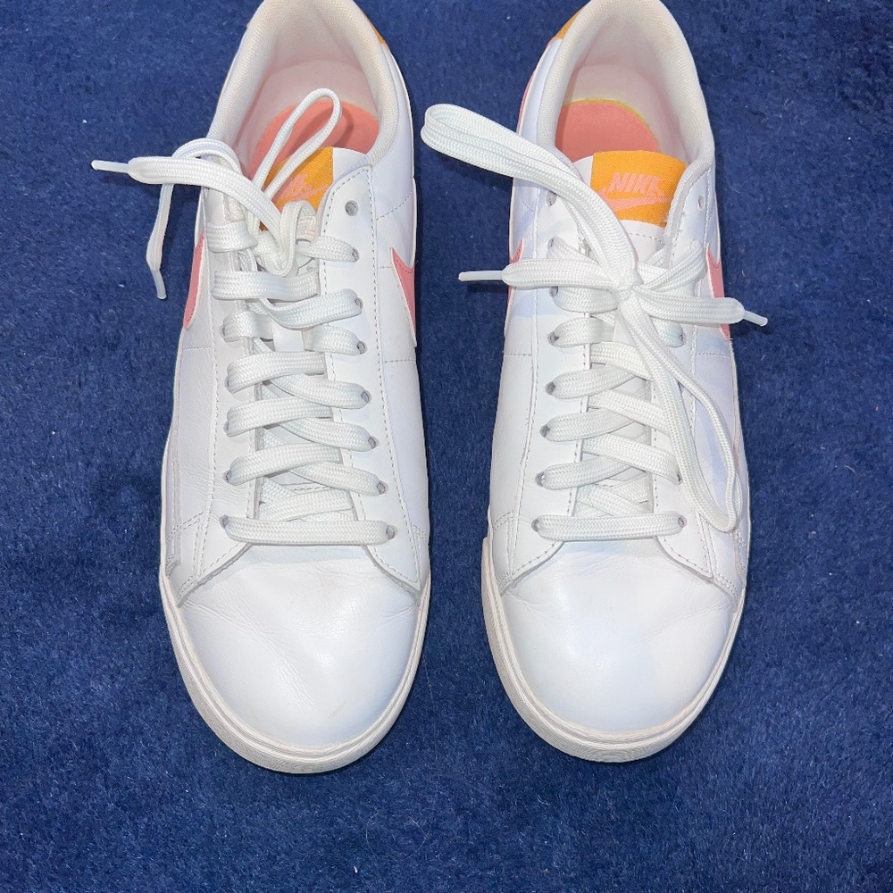 Nike Leather Court Sneakers Women's Size 10